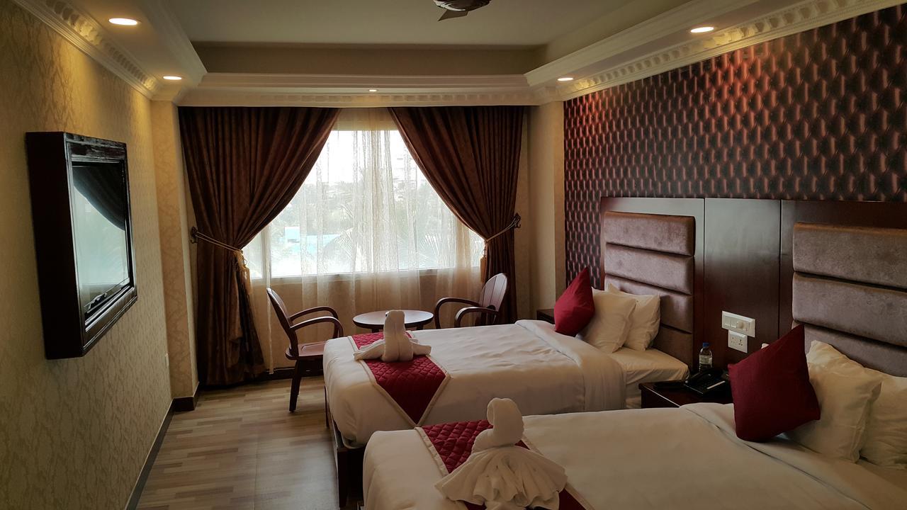 Hyders Park The Business Hotel Thanjavur Exterior foto
