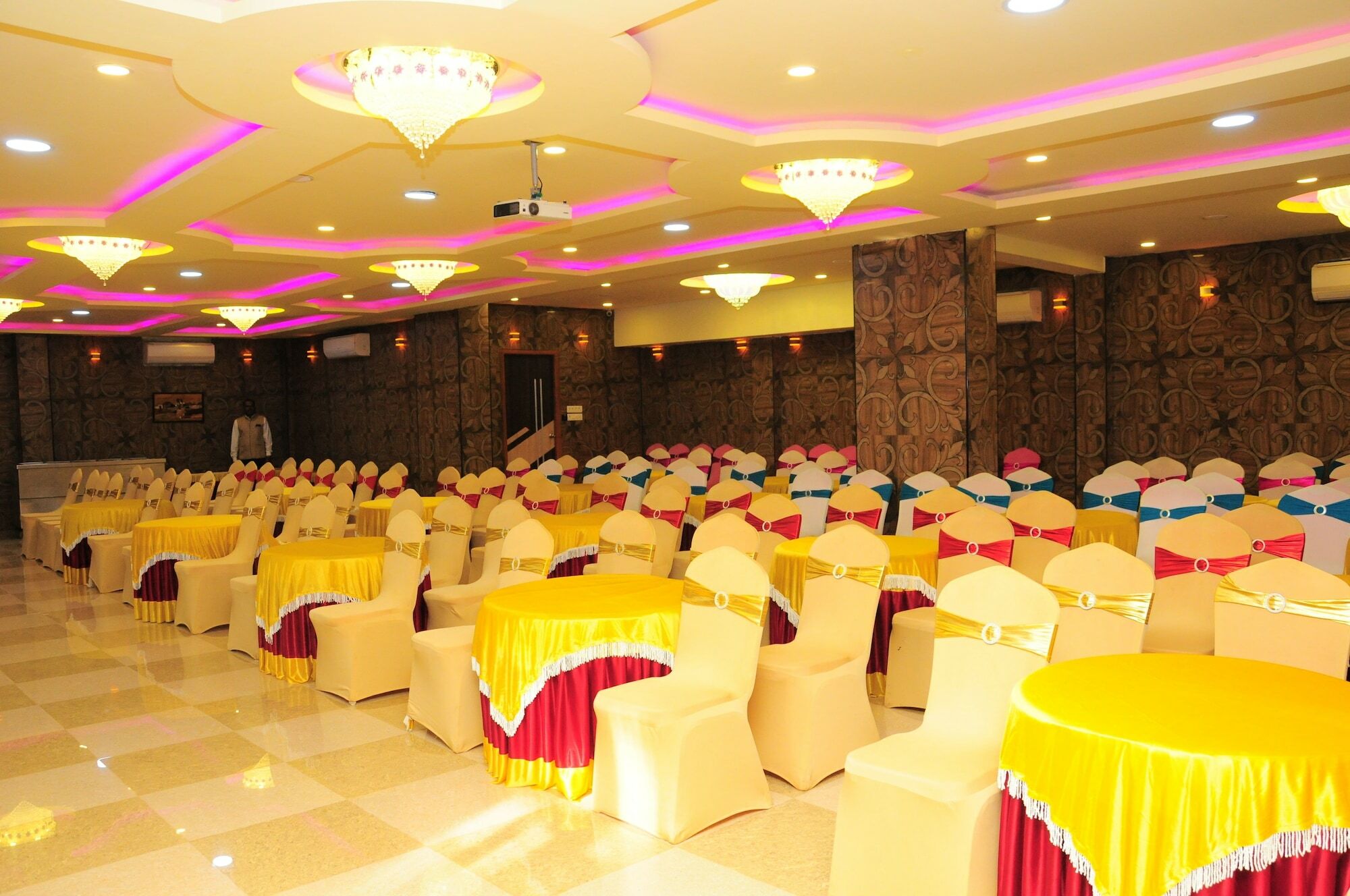 Hyders Park The Business Hotel Thanjavur Exterior foto
